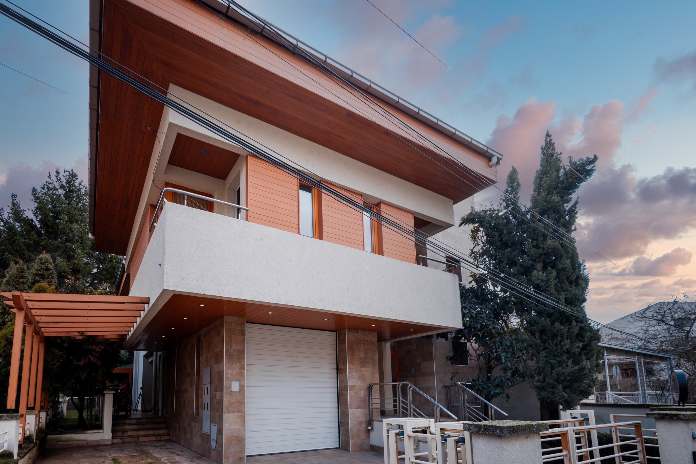 60A2E6A0-B582-461D-BFE1-CB8B963AB61A