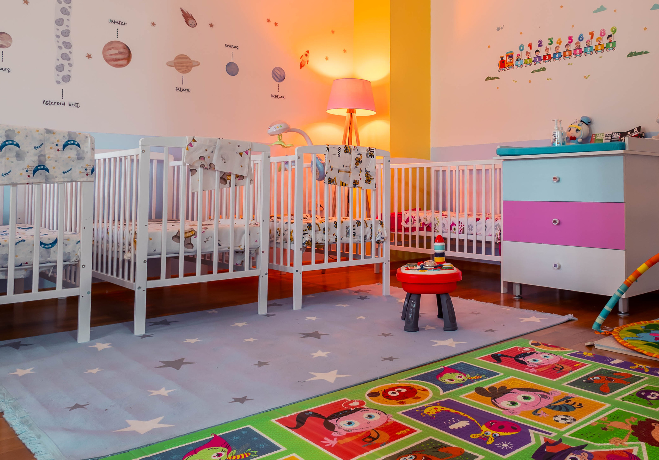 9AB66C0C-F09C-482D-B01E-A793502970F5